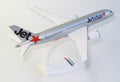 PPC 220907 1:200 Boeing 787-8 Dreamliner Jetstar Plastic Push-Fit with stand