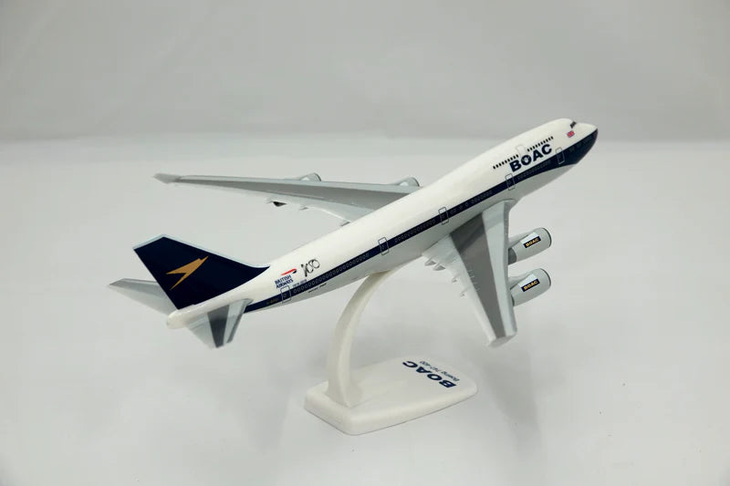 PPC 222239 1:250 Boeing 747-400 British Airways BOAC Plastic Push-Fit with stand