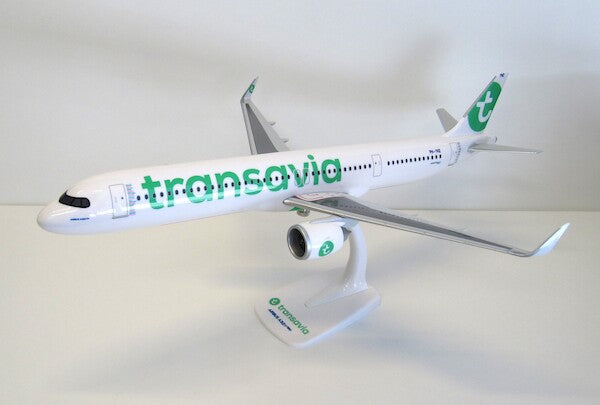 PPC 230065 1:100 Airbus A321neo Transavia PH-YHZ Plastic Push-Fit