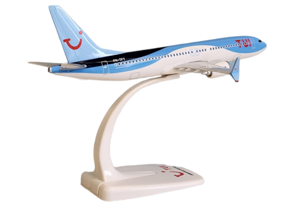 PPC 223137 1:200 Boeing 737 MAX 8 TUI Netherlands PH Plastic Push-Fit with stand