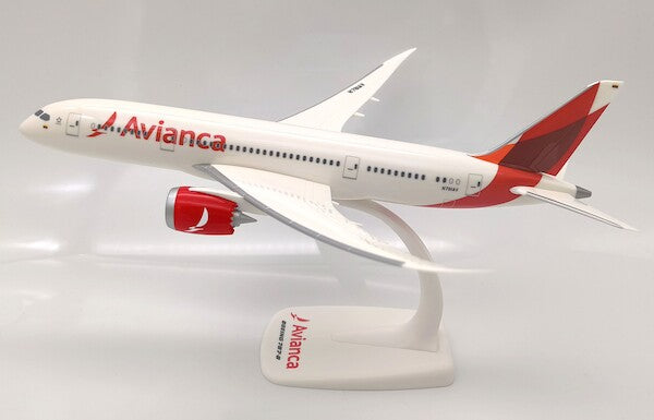 PPC 223656 1:200 Boeing 787-8 Dreamliner Avianca N781AV Plastic Push-Fit with stand