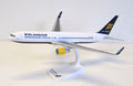 PPC 223960 1:200 Boeing 767-300ER Icelandair TF-ISW Plastic Push-Fit with stand