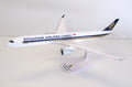 PPC 224431 1:200 Airbus A350F Singapore Airlines Cargo Plastic Push-Fit
