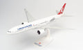 Herpa Wings 613057 1:200 Boeing 777-300ER Turkish Airlines TC-LJK Snap-Fit