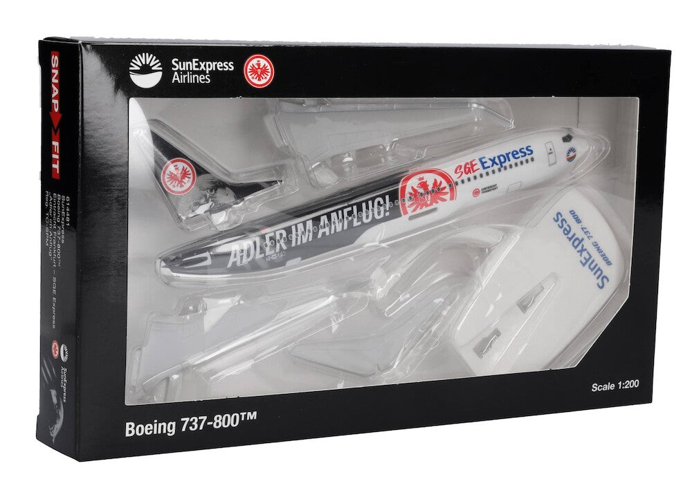 Herpa Wings 614481 1:200 Boeing 737-800 Sun Express Eintracht Frankfurt Snap-Fit