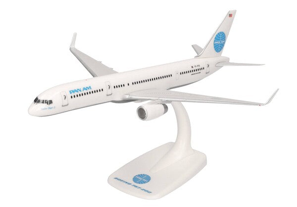 Herpa Wings 614603 1:200 Boeing 757-200 Pan Am Tracing the Transatlantic SnapFit