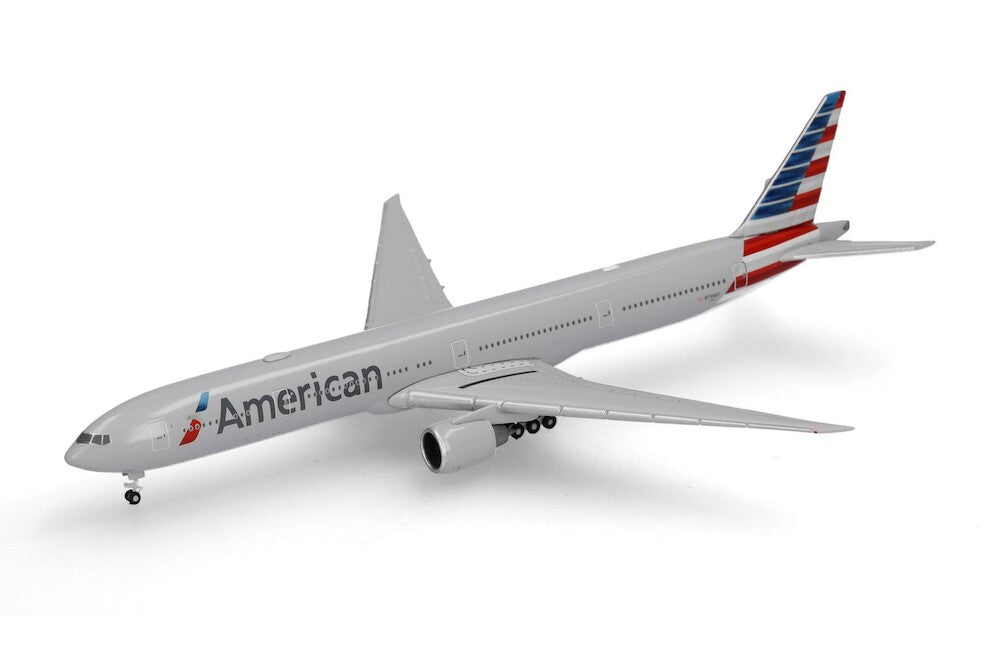 Herpa Wings 523950-003 1:500 Boeing 777-300ER American Airlines N736AT