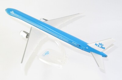 PPC 220105 1:200 Boeing 777-300ER KLM "Grand Canyon National Plastic Push-Fit