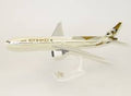 PPC 220235 1:200 Boeing 777-300ER Etihad Airways A6-ETA Plastic Push-Fit