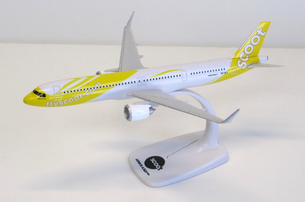 PPC 223496 1:200 Airbus A321neo Scoot 9V-NCA Plastic Push-Fit