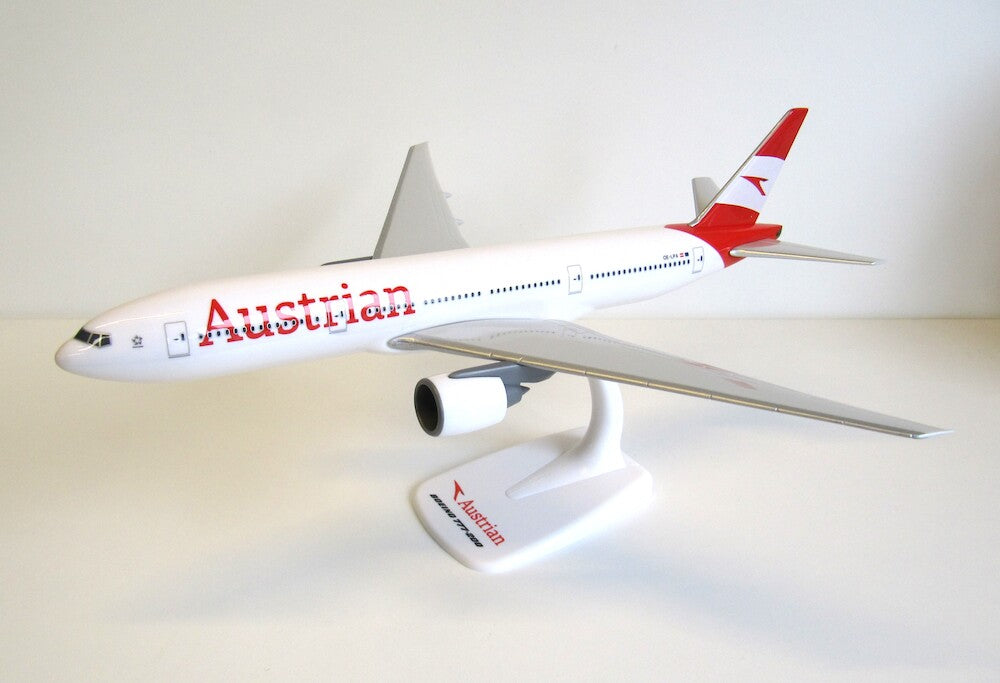 PPC 223540 1:200 Boeing 777-200ER Austrian OE-LPA Plastic Push-Fit