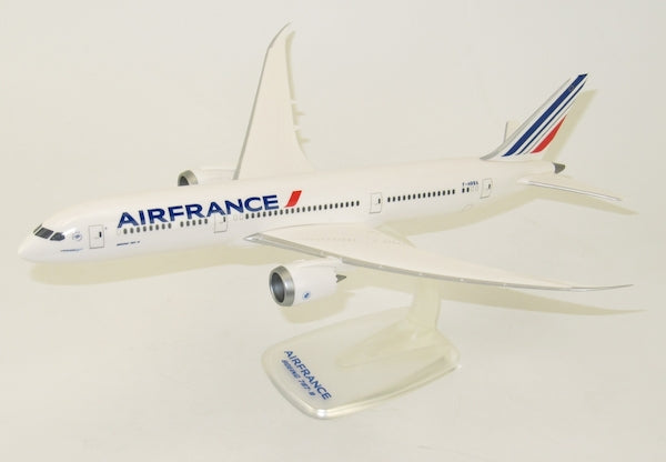 PPC 704862 1:200 Boeing 787-9 Dreamliner Air France F-HRBA Plastic Push-Fit